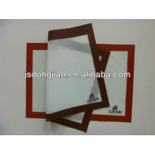 Dongjian silicone baking sheet with fiberglass fabric